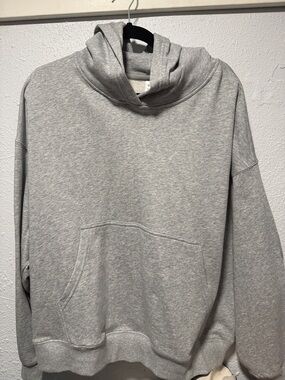 Fabletics Gray Pullover Hoodie Sweater